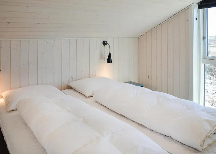 Vakantiehuis With A Fireplace 02